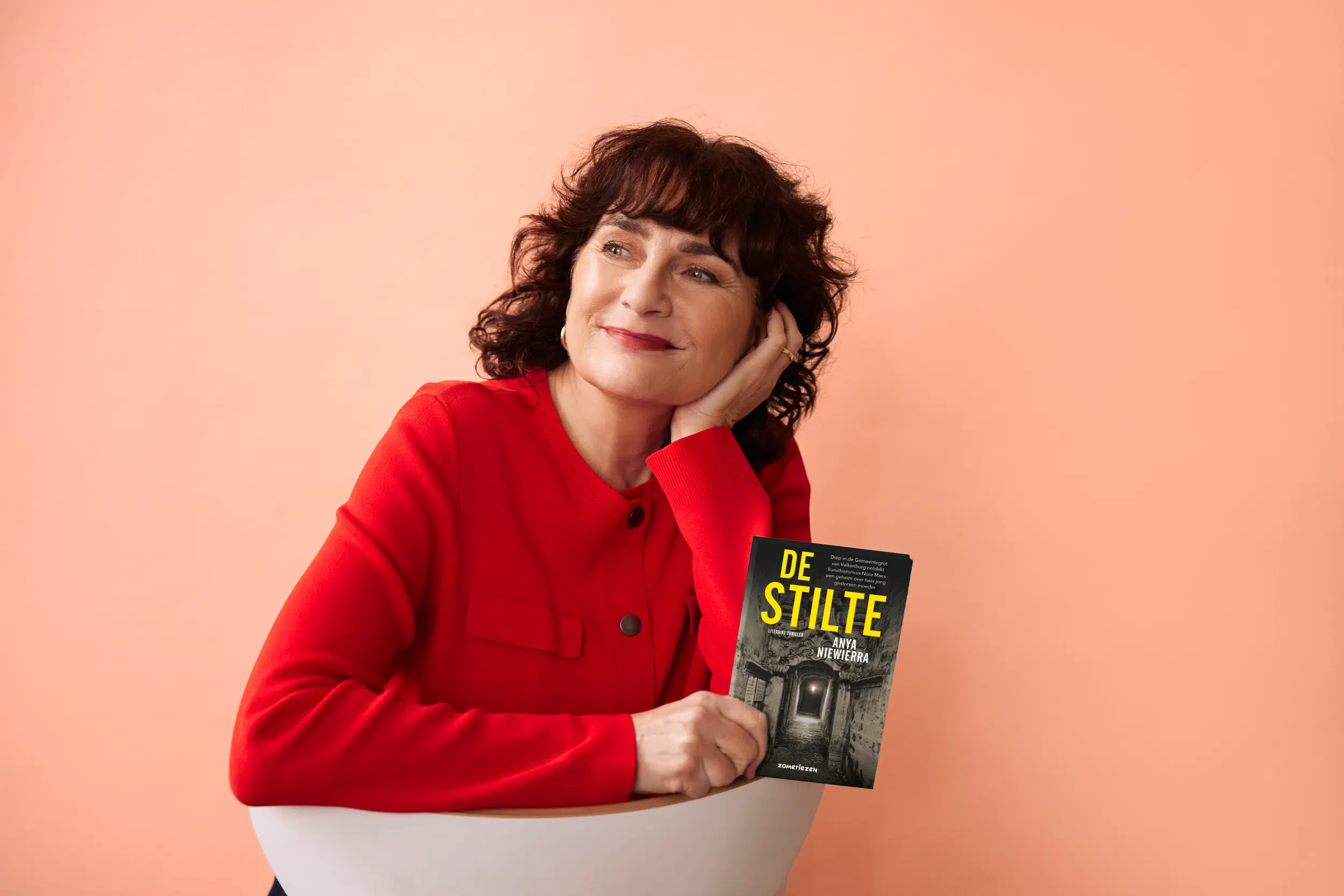 Anya Niewierra schrijft Zomerlezengeschenk 2025