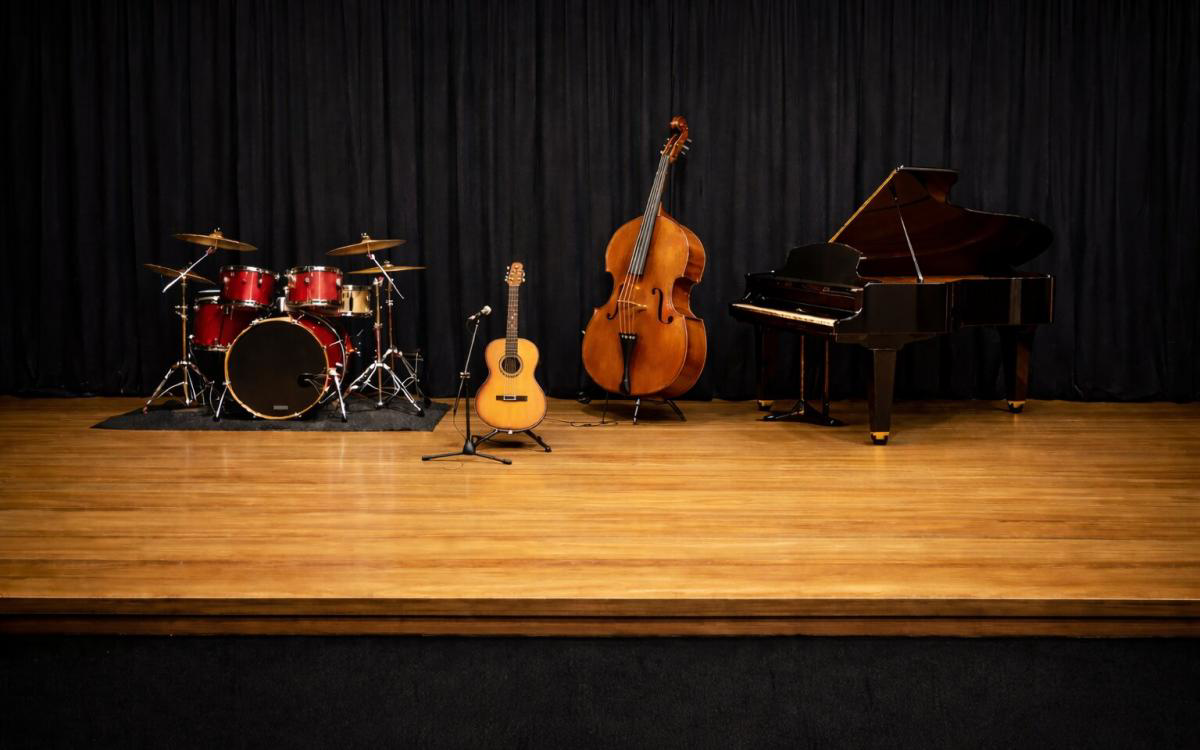 Moving music festival: Breeze of Jazz